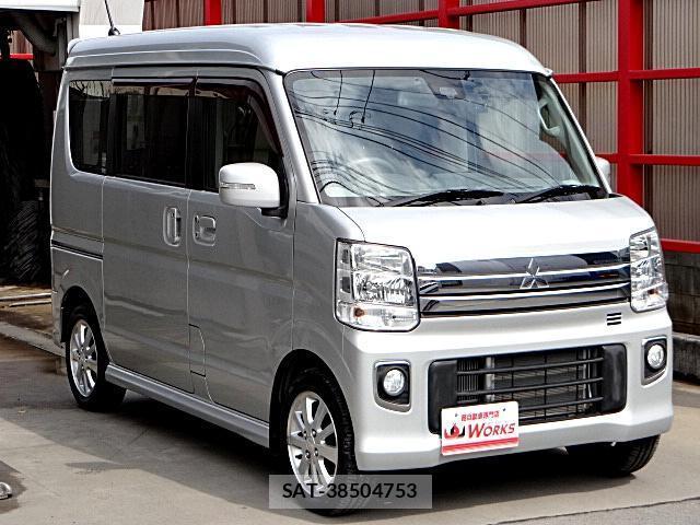 Mitsubishi TOWN BOX 2019-01 7820778-0