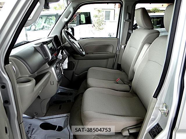 Mitsubishi TOWN BOX 2019-01 7820778-14