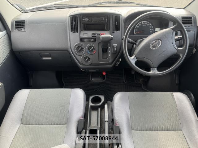 Toyota TOWNACE VAN 2014-05 7811952-11