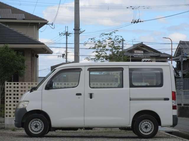 Toyota TOWNACE VAN 2012-11 7813543-11