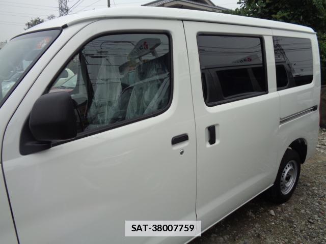 Toyota TOWNACE VAN 2026-04 7817140-15