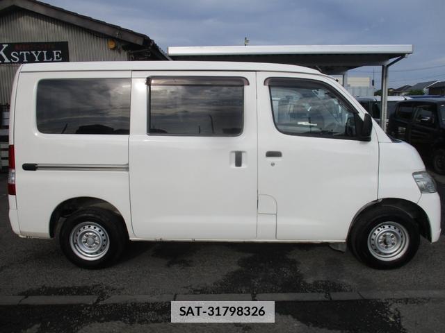 Toyota TOWNACE VAN 2016-06 7818604-1