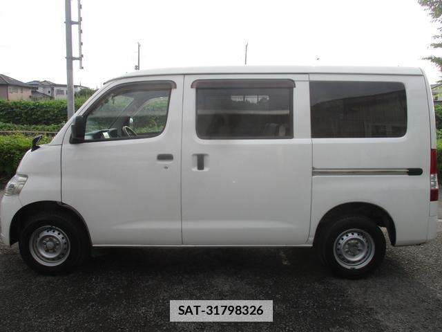 Toyota TOWNACE VAN 2016-06 7818604-10