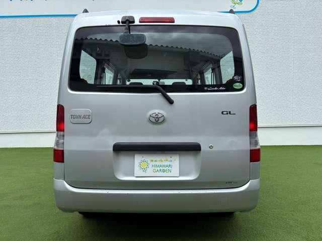 Toyota TOWNACE VAN 2012-07 7819911-17