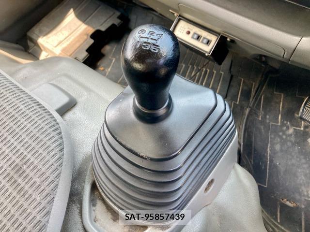 Toyota TOYOACE 2013-11 7816759-14