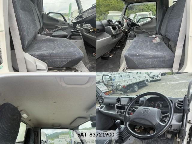 Toyota TOYOACE 2017-11 7816849-14