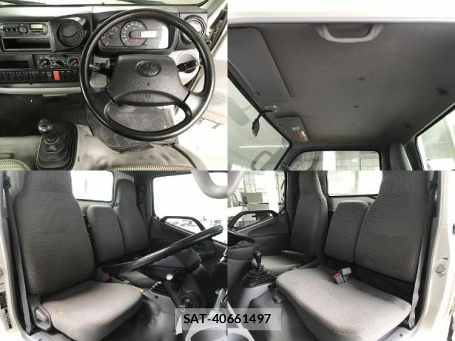 Toyota TOYOACE 2018-04 7817420-14