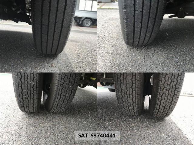Toyota TOYOACE 2019-12 7817431-15