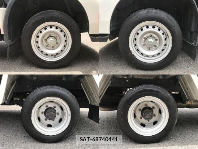 Toyota TOYOACE 2019-12 7817431-17