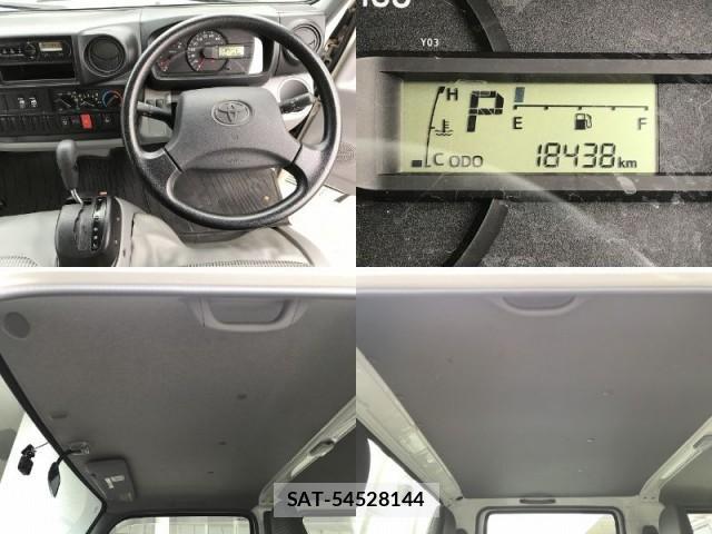Toyota TOYOACE 2017-06 7817434-11