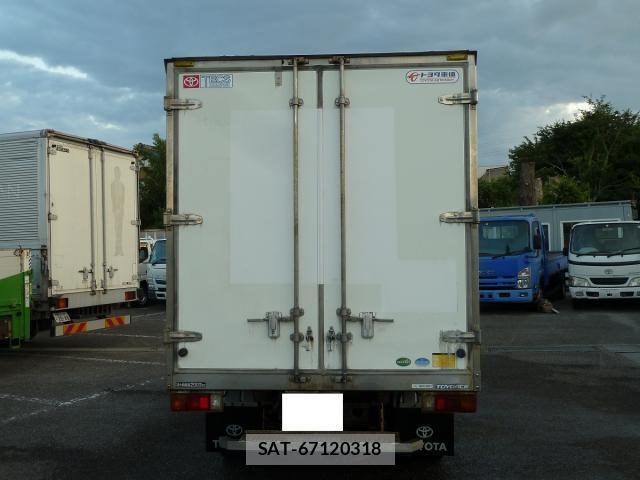 Toyota TOYOACE 2014-03 7817536-2
