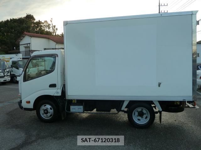 Toyota TOYOACE 2014-03 7817536-7