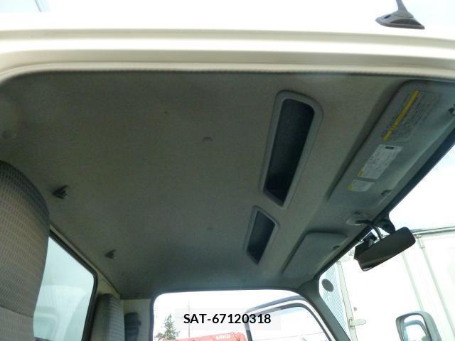 Toyota TOYOACE 2014-03 7817536-9