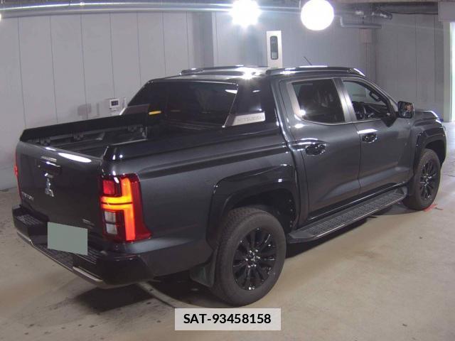 Mitsubishi TRITON 2025-03 7811442-5