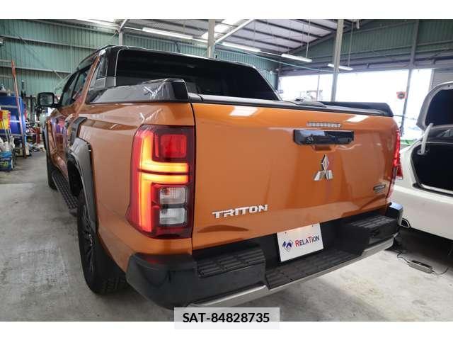 Mitsubishi TRITON 2024-09 7817006-1