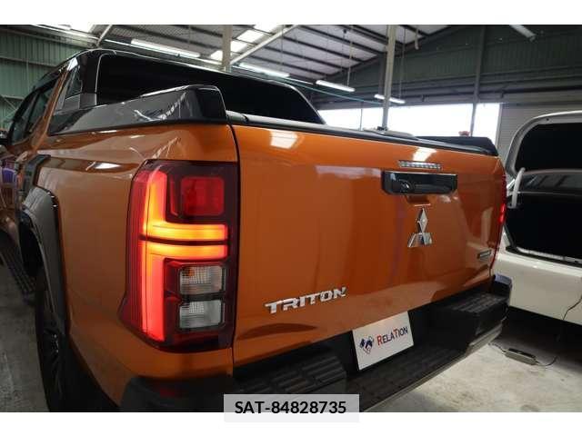 Mitsubishi TRITON 2024-09 7817006-9