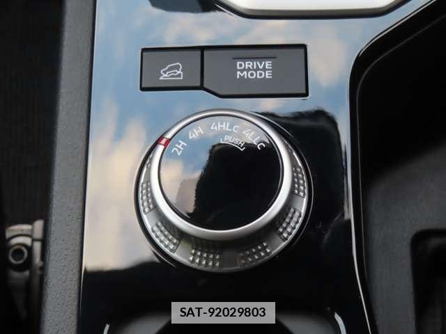 Mitsubishi TRITON 2025-05 7820793-10