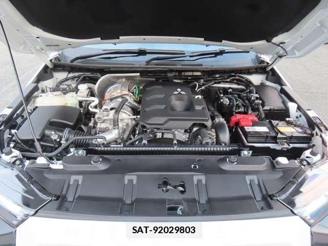 Mitsubishi TRITON 2025-05 7820793-15