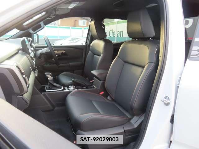Mitsubishi TRITON 2025-05 7820793-5