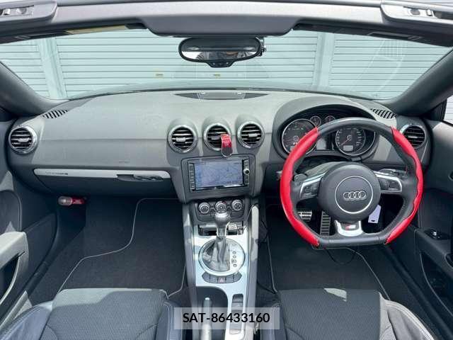 Audi TT ROADSTER 2014-03 7813389-4