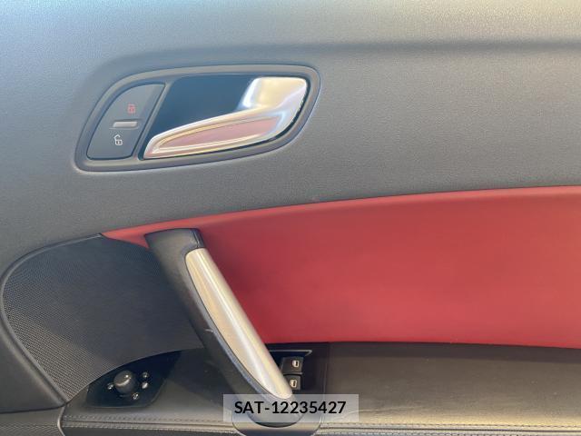 Audi TT ROADSTER 2007-08 7814631-15