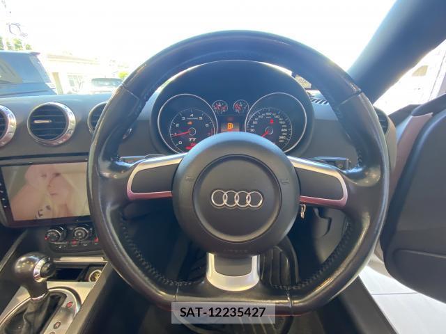 Audi TT ROADSTER 2007-08 7814631-3