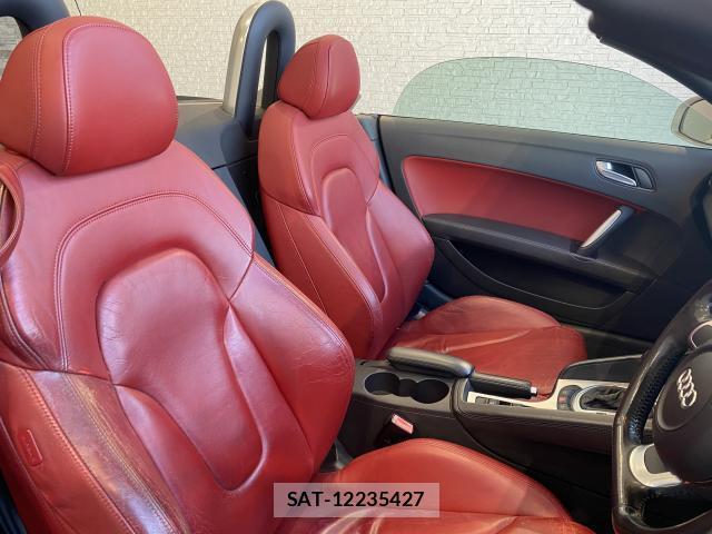 Audi TT ROADSTER 2007-08 7814631-6