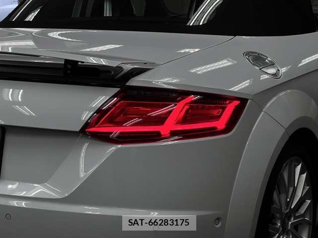 Audi TT ROADSTER 2015-09 7823273-14