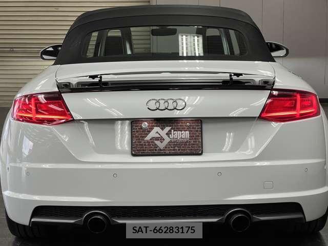 Audi TT ROADSTER 2015-09 7823273-15