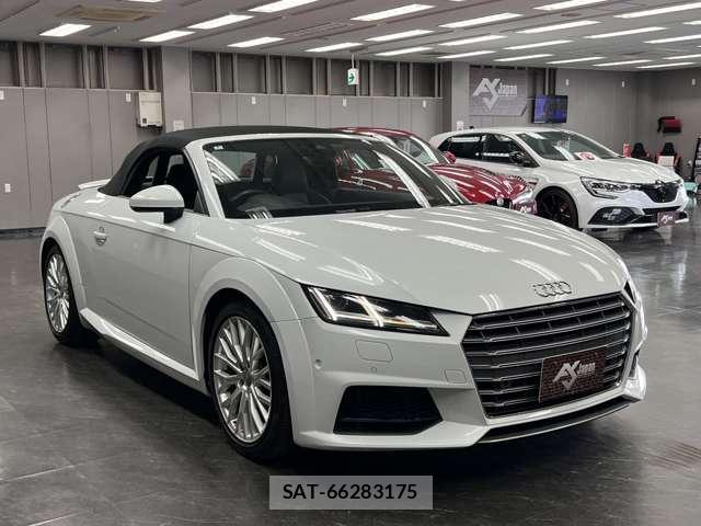 Audi TT ROADSTER 2015-09 7823273-17