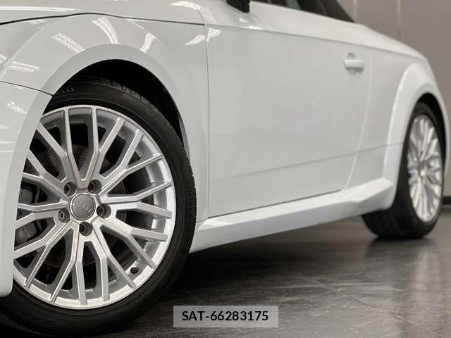 Audi TT ROADSTER 2015-09 7823273-9