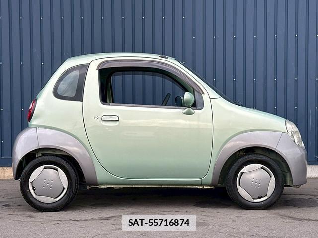 Suzuki TWIN 2004 7820878-2