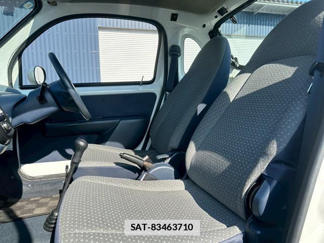 Suzuki TWIN 2004 7820886-13
