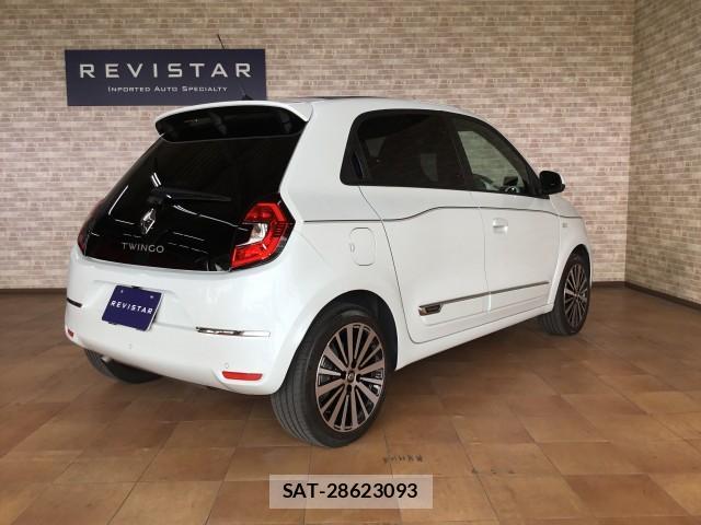 Renault TWINGO 2021-08 7817860-1