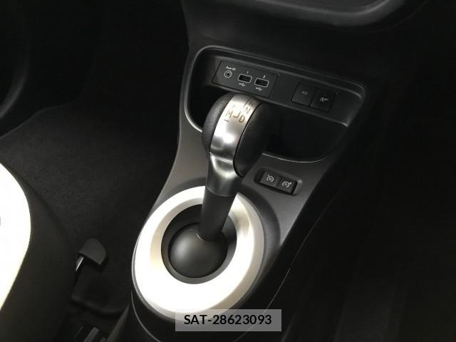 Renault TWINGO 2021-08 7817860-15