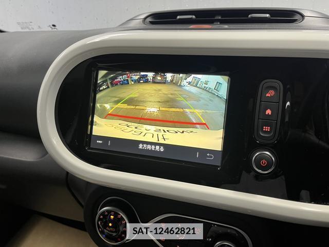 Renault TWINGO 2022-06 7817890-5