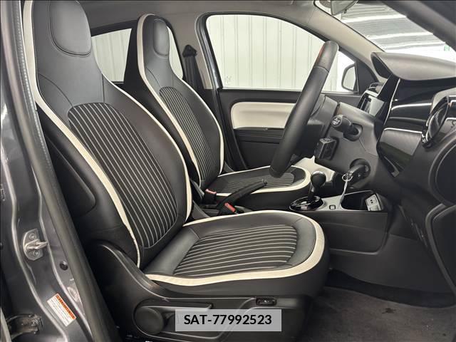 Renault TWINGO 2024-06 7823239-6