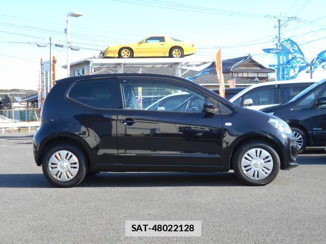 VolksWagen UP! 2014-02 7812040-3