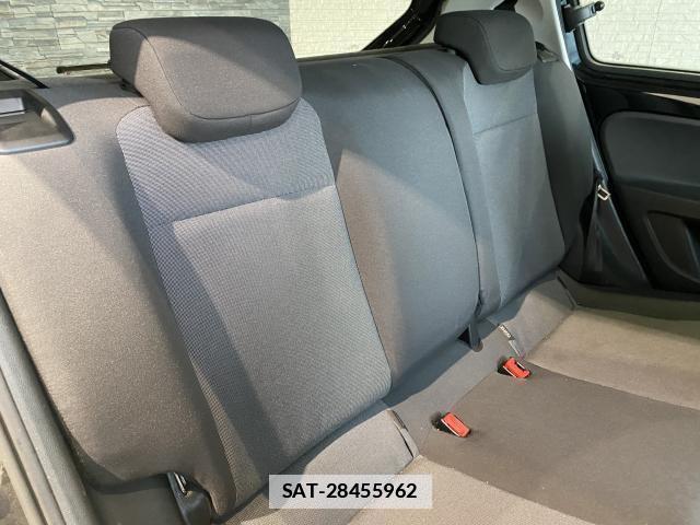 VolksWagen UP! 2014-06 7814651-18