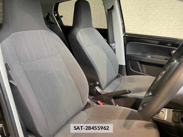 VolksWagen UP! 2014-06 7814651-6