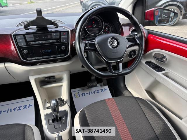 VolksWagen UP! 2017-06 7818944-14