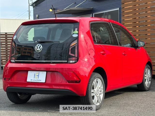 VolksWagen UP! 2017-06 7818944-2