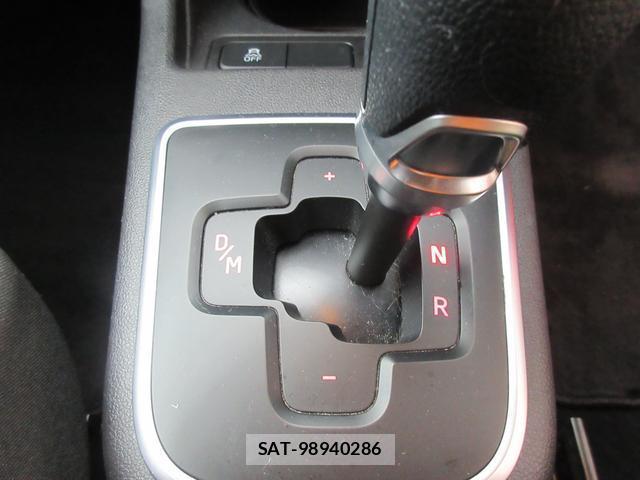 VolksWagen UP! 2012-10 7819526-12
