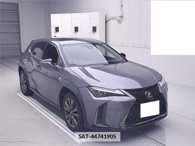 Lexus UX 2019-08 7811414-0