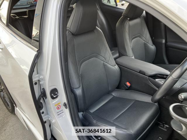 Lexus UX 2019-03 7812747-9