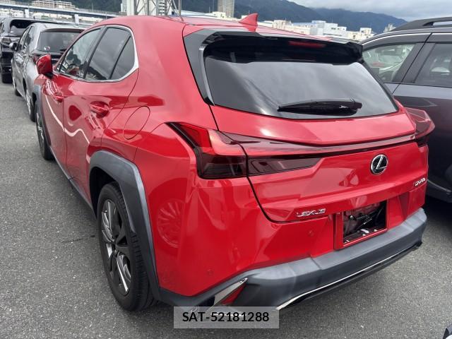 Lexus UX 2018-11 7813470-2