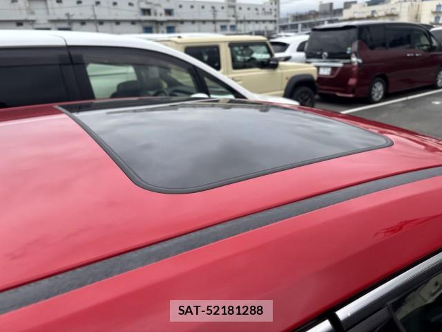 Lexus UX 2018-11 7813470-7