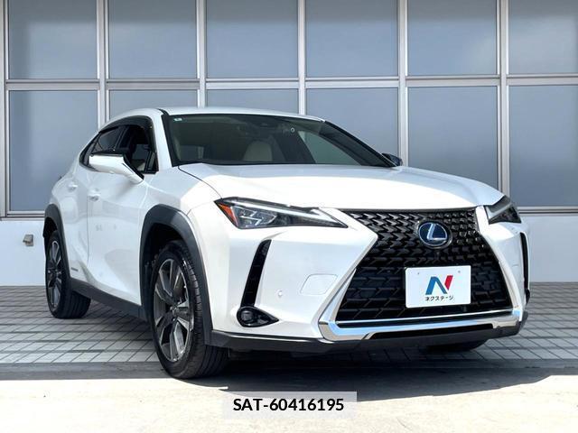 Lexus UX 2020-08 7813854-14