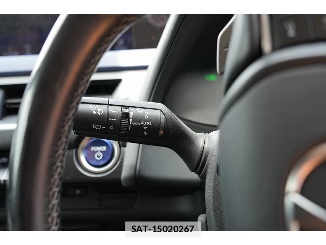 Lexus UX 2021-04 7815772-18