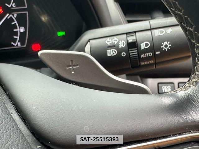 Lexus UX 2020-12 7815779-16